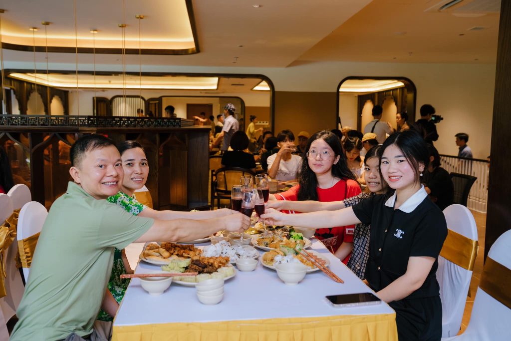 Nhà Hàng Chay Thiên Trúc Ecopark