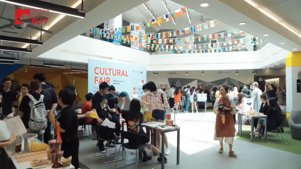 Sảnh Chung Đại học Anh Quốc BUV