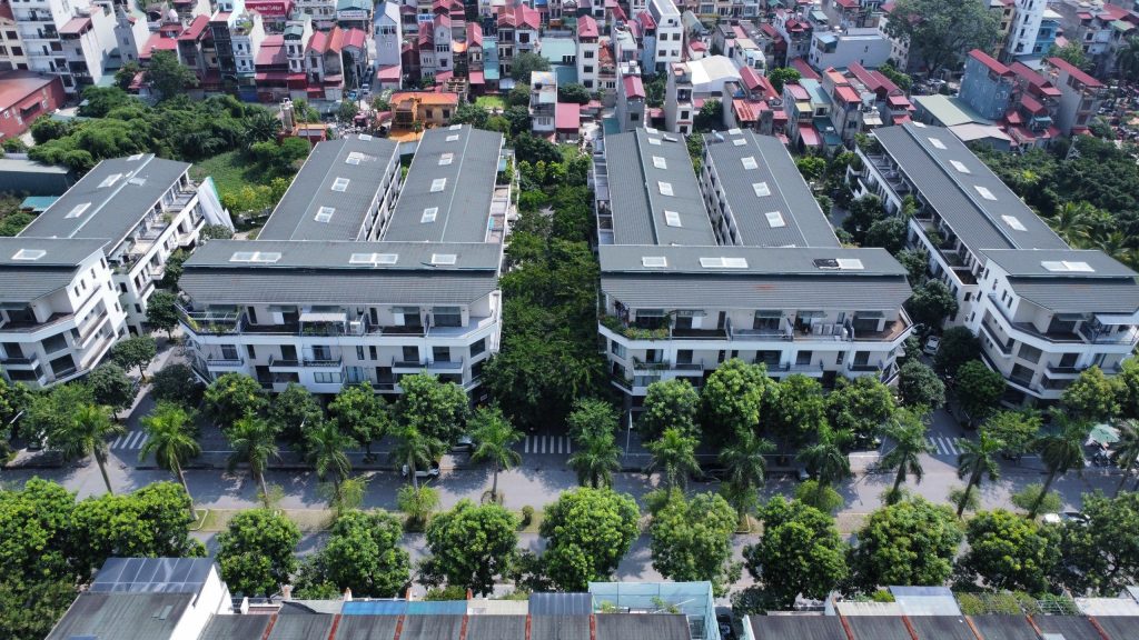 Nha-pho-lien-ke-Thuy-Truc-1