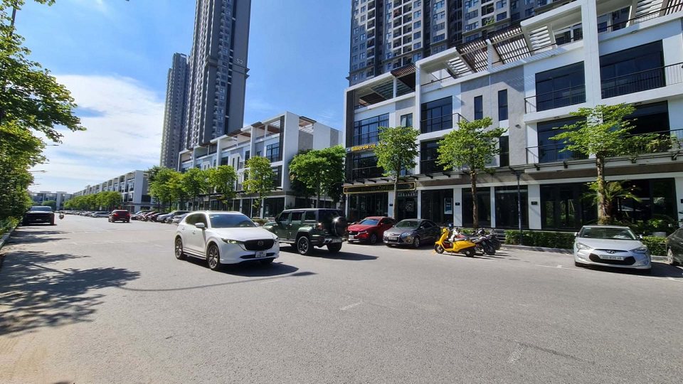 Nhà phố thương mại Ecopark