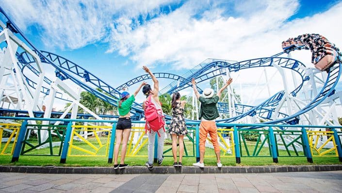 tau luon sieu toc vinwonders global gate ha long